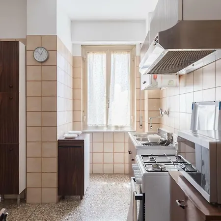شقة Hortis Apartment, 5 Persone, 2 Camere, Balcone, Metro C Per Il Colosseo A 10 Minuti E Tram Per Termini A 2 Minuti *