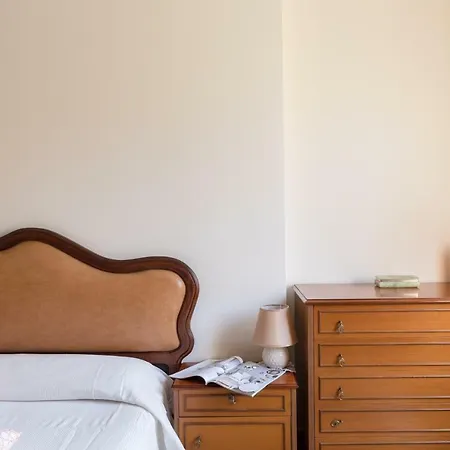 דירה Hortis Apartment, 5 Persone, 2 Camere, Balcone, Metro C Per Il Colosseo A 10 Minuti E Tram Per Termini A 2 Minuti רומא