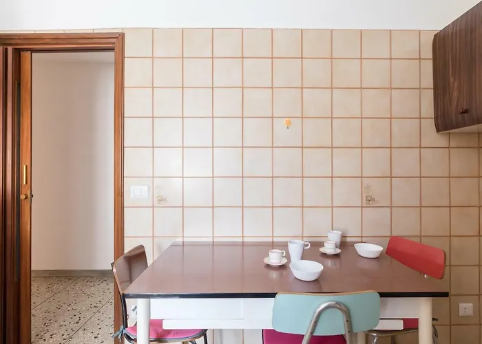 Hortis Apartment, 5 Persone, 2 Camere, Balcone, Metro C Per Il Colosseo A 10 Minuti E Tram Per Termini A 2 Minuti דירה