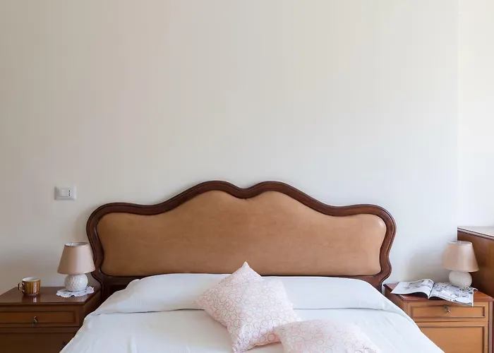 Hortis Apartment, 5 Persone, 2 Camere, Balcone, Metro C Per Il Colosseo A 10 Minuti E Tram Per Termini A 2 Minuti