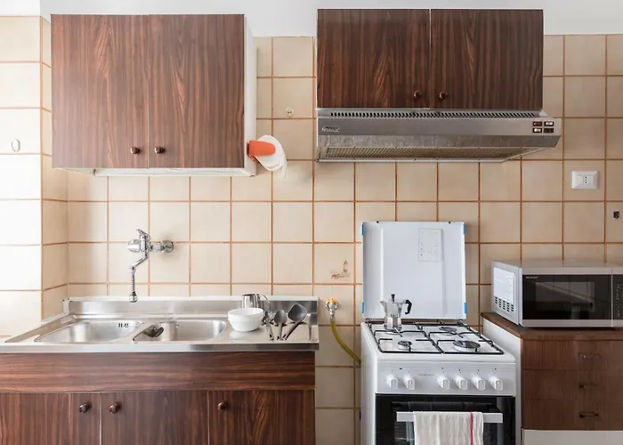 Hortis Apartment, 5 Persone, 2 Camere, Balcone, Metro C Per Il Colosseo A 10 Minuti E Tram Per Termini A 2 Minuti דירה