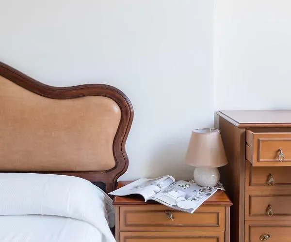 דירה Hortis Apartment, 5 Persone, 2 Camere, Balcone, Metro C Per Il Colosseo A 10 Minuti E Tram Per Termini A 2 Minuti רומא