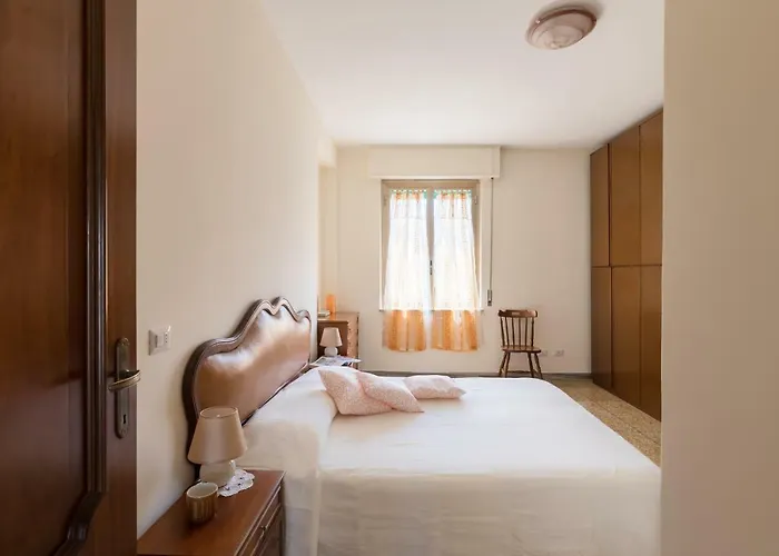 Hortis Apartment, 5 Persone, 2 Camere, Balcone, Metro C Per Il Colosseo A 10 Minuti E Tram Per Termini A 2 Minuti דירה