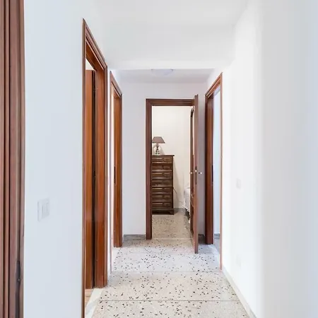 Apartmán Hortis Apartment, 5 Persone, 2 Camere, Balcone, Metro C Per Il Colosseo A 10 Minuti E Tram Per Termini A 2 Minuti *